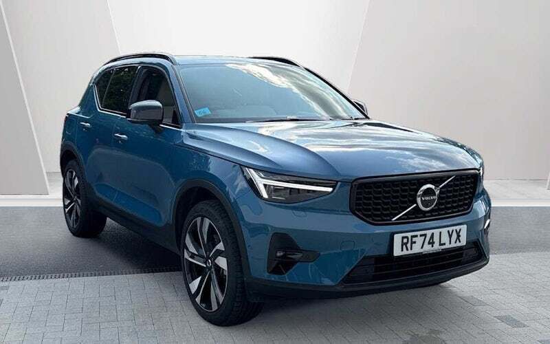 Used 2026 Volvo XC40 Ultra SUV | £37,995 - Image 1/3