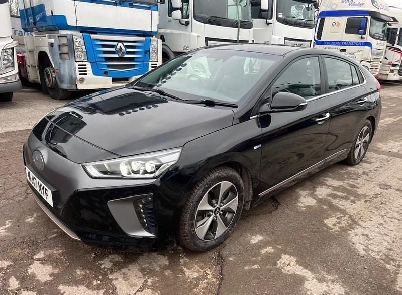 Used Hyundai Ioniq Premium SE 88 kW (120 HP) 2017 Black Hatchback