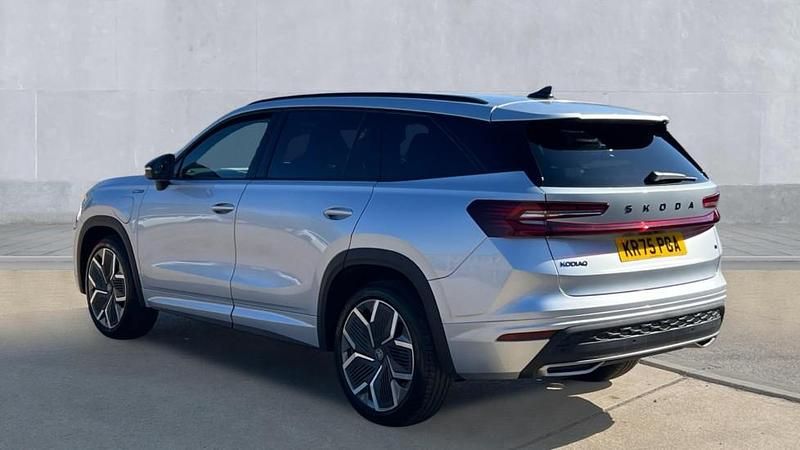 New Skoda Kodiaq SportLine 204 HP (150 kW) 2026 Brilliant silver metallic SUV