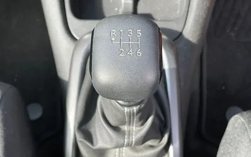 Used Citroën C3 Aircross PureTech 110 HP (80 kW) 2021 Red SUV