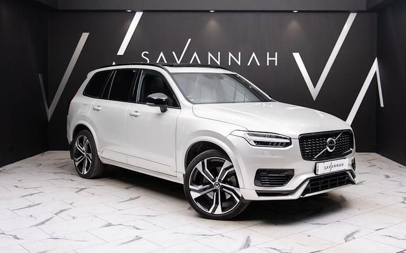 Gold Used 2022 Volvo XC90 R-Design SUV | £45,990 (Fair price) - Image 1/4