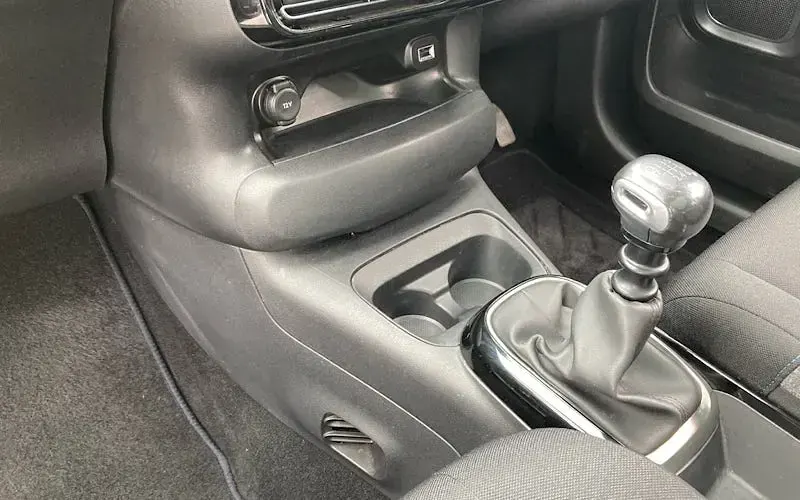 Used Citroën C4 Flair 102 HP (75 kW) 2019 Blue SUV