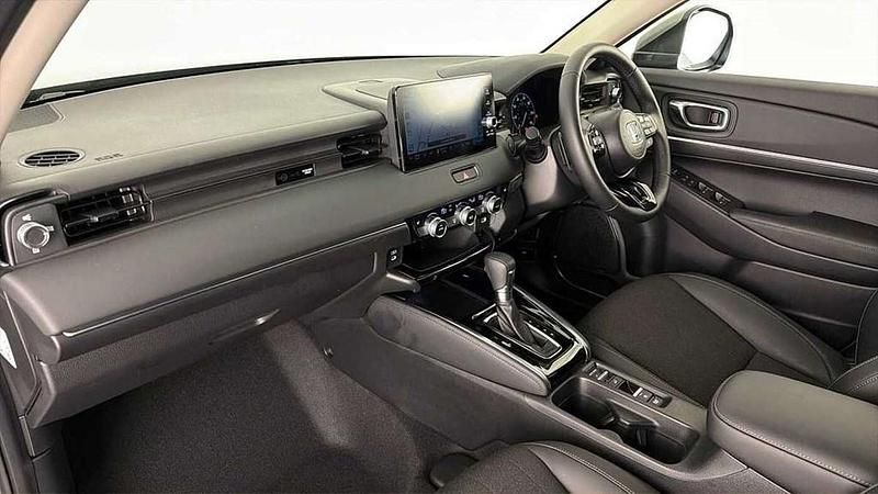 Used Honda HR-V Advance 131 HP (96 kW) 2025 Green SUV