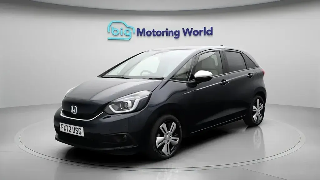 Used Honda Jazz Hybrid 109 HP (80 kW) 2023 Blue Hatchback