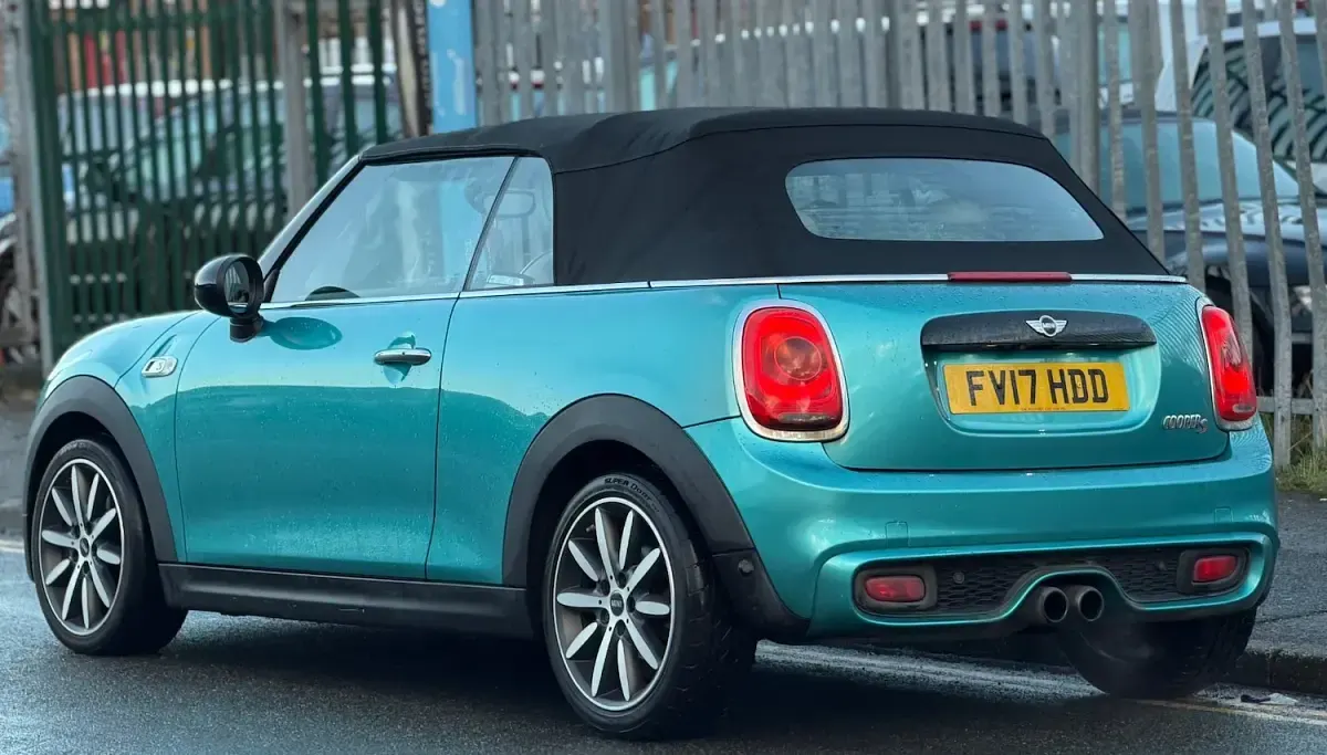Used Mini Cooper S Cabriolet 189 HP (139 kW) 2017 Turquoise Cabriolet