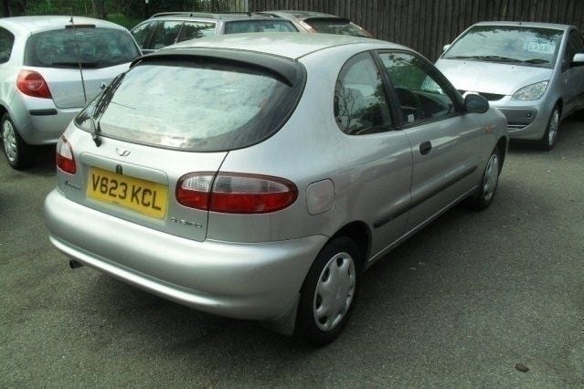 Used Chevrolet Lanos 2000 Sedan