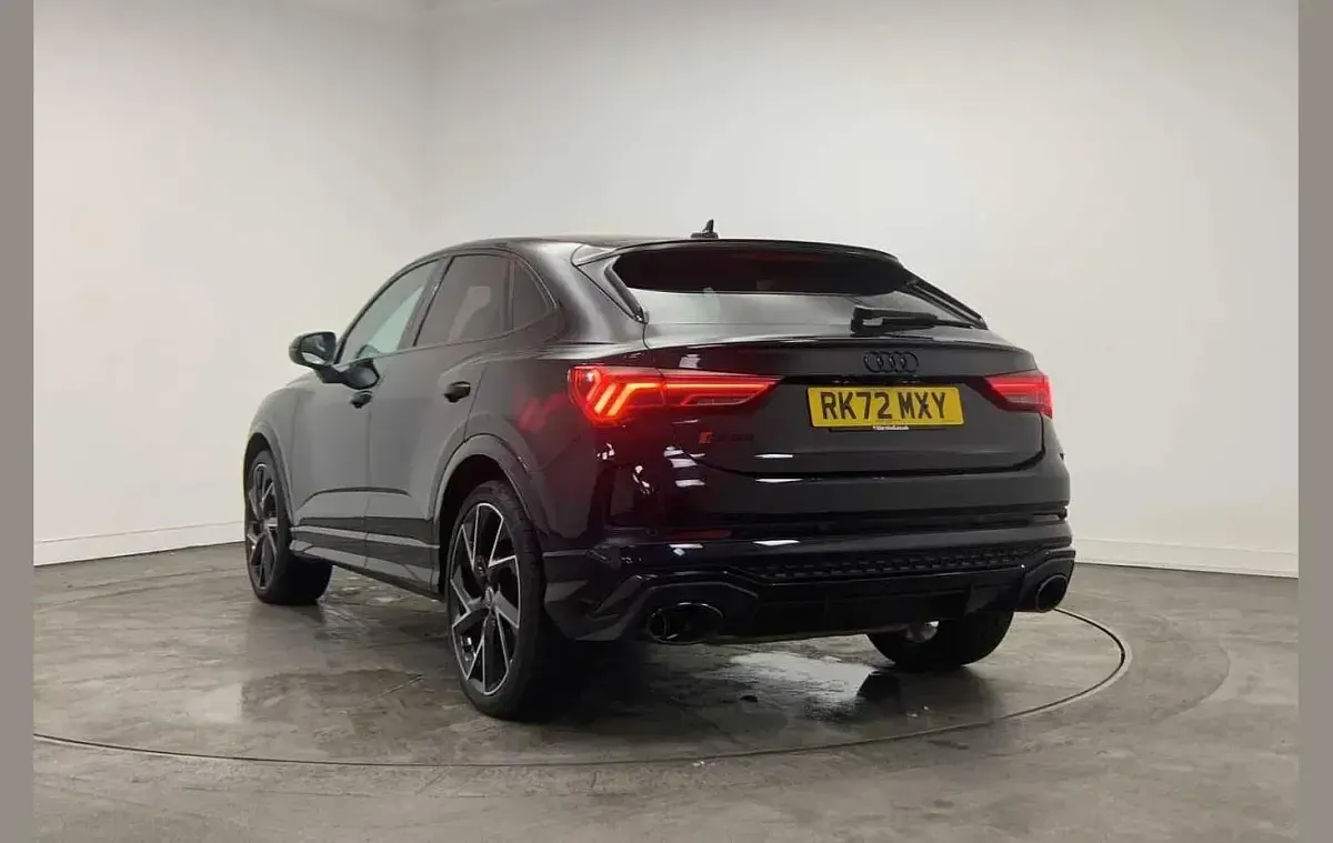 Used Audi RS Q3 Advanced 400 HP (294 kW) 2022 Black SUV