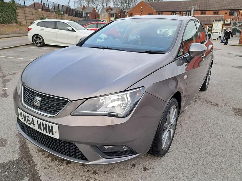 Usado Seat Ibiza I-Tech 2015 Cinzento Citadino