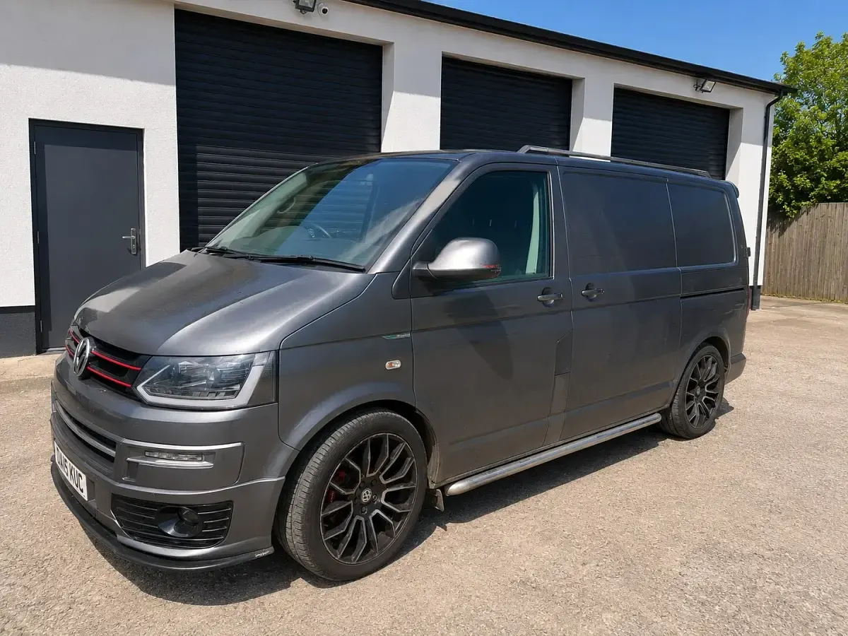 Used VW T5 Trendline 102 HP (75 kW) 2015 Grey Van