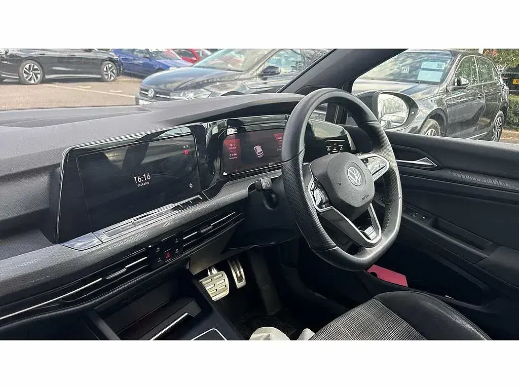 Used VW Golf VIII 200 HP (147 kW) 2022