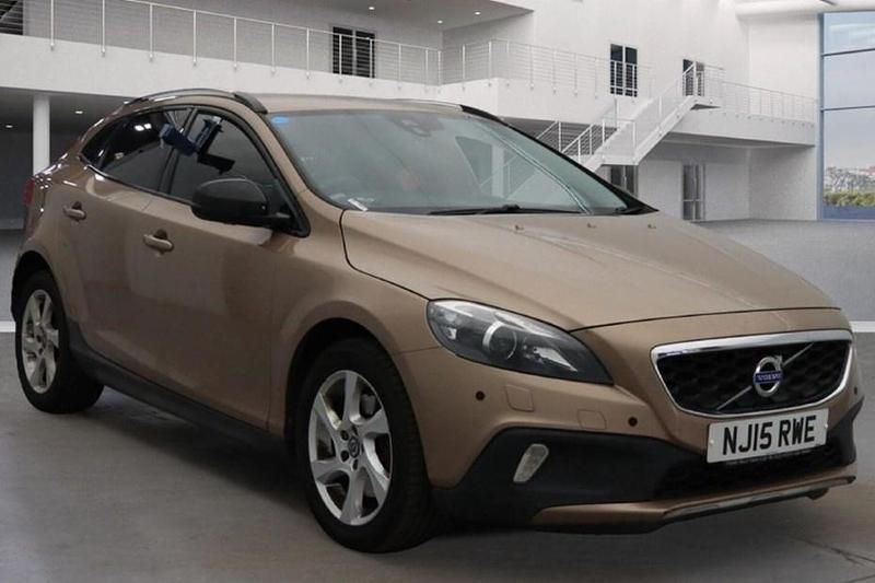 Used 2015 Volvo V40 CC Estate | £4,695 (Super price) - Image 1/1