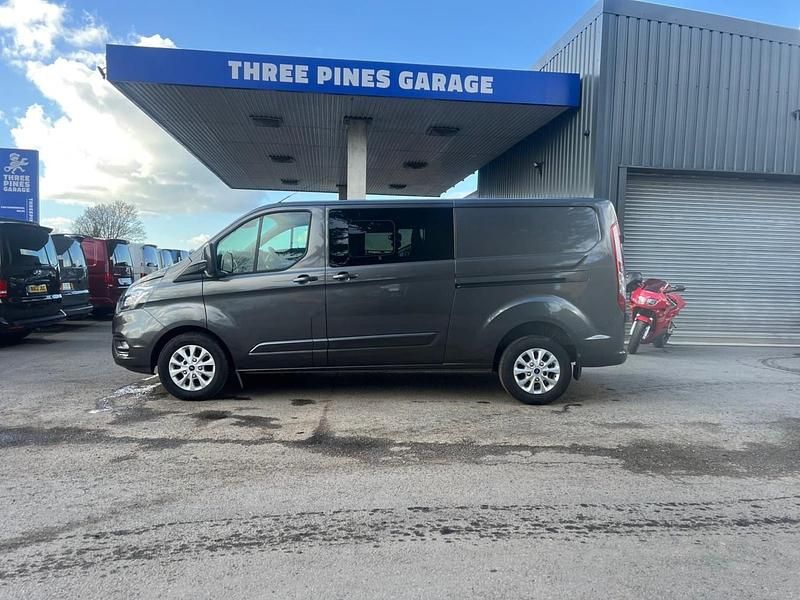 Used Ford Transit Custom Limited 170 HP (125 kW) 2021 Grey Van