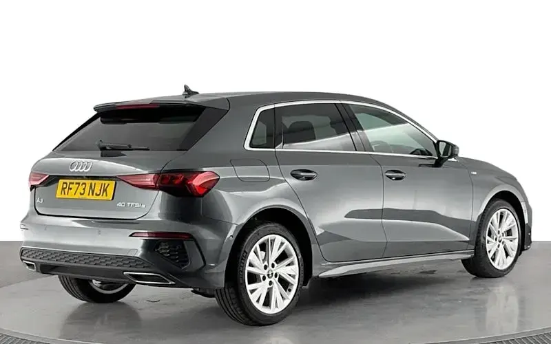 Used Audi A3 Sportback e-tron S-Line 204 HP (150 kW) 2025 Hatchback