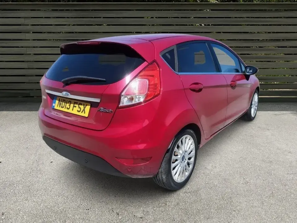Used Ford Fiesta Titanium 2013 Red Hatchback
