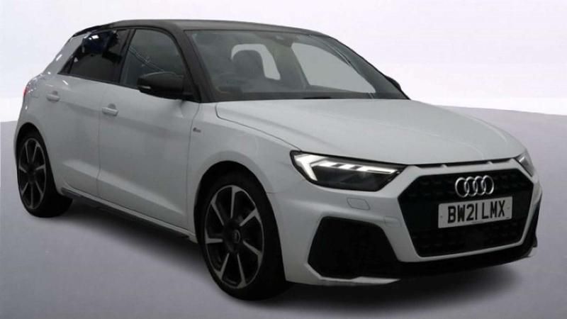 Used Audi A1 Black Edition 110 HP (80 kW) 2021 White SUV