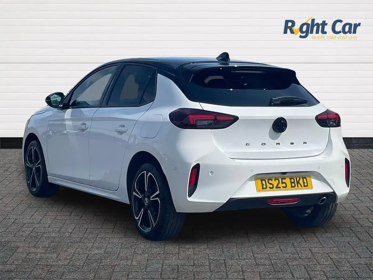 Used Vauxhall Corsa Ultimate 100 HP (73 kW) 2025 White Hatchback