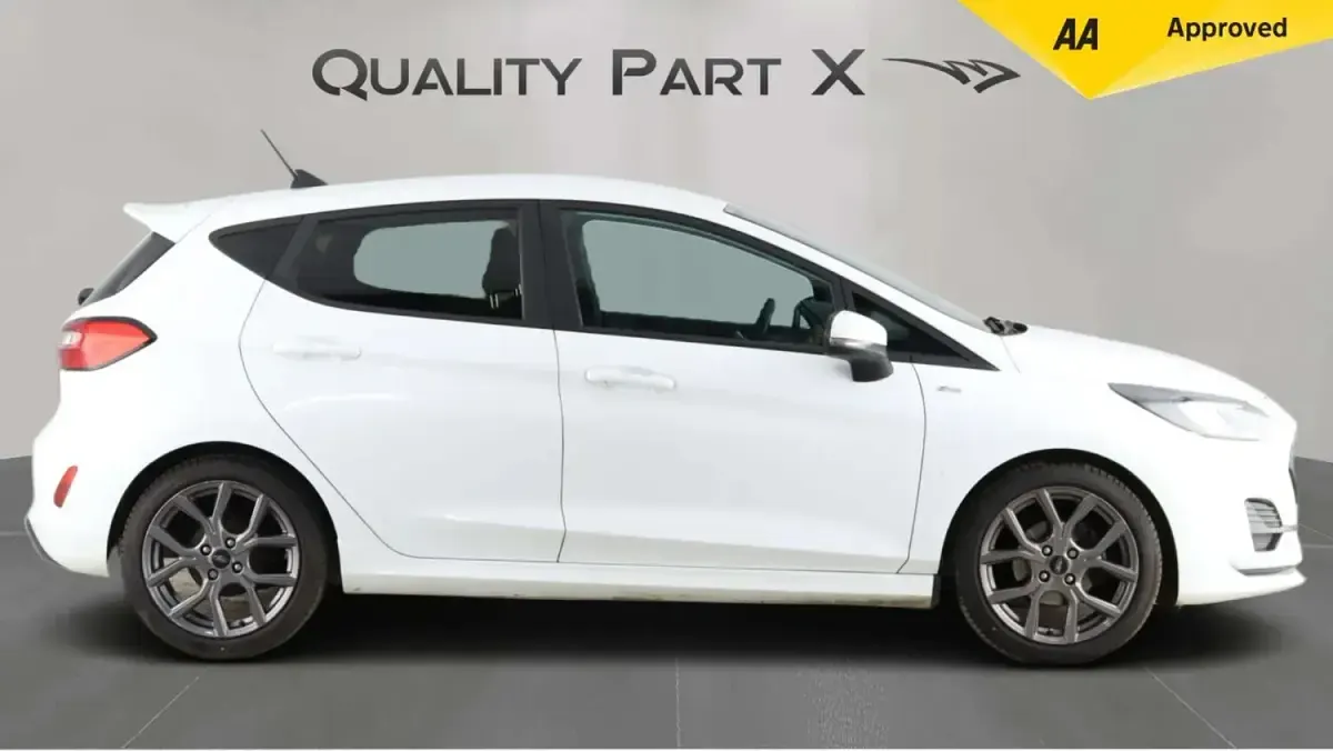 Used Ford Fiesta ST-Line 100 HP (73 kW) 2023 White Hatchback