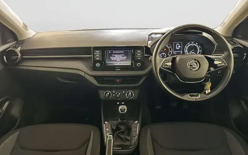 Usado Skoda Fabia Comfort 80 CV (58 kW) 2024 Utilitario