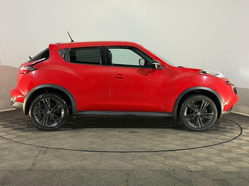 Used Nissan Juke Tekna 110 HP (80 kW) 2016 Red SUV