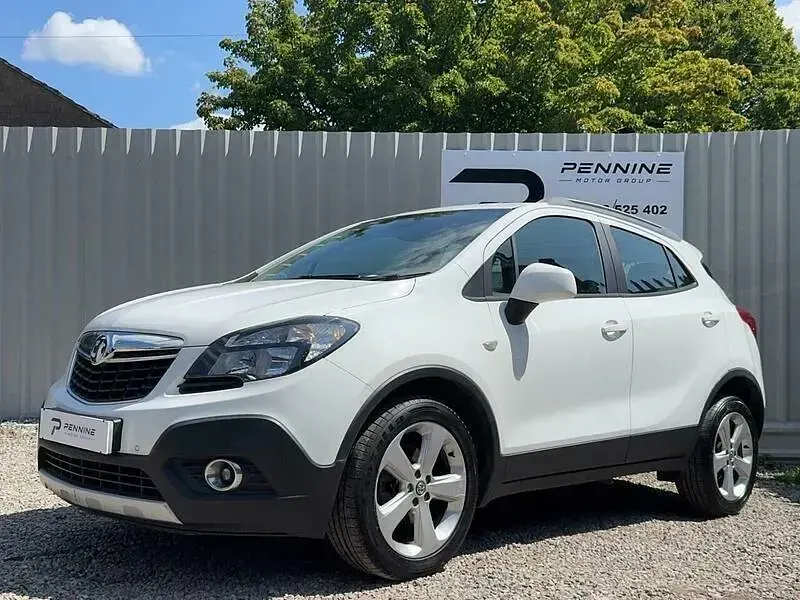 Used Vauxhall Mokka S 115 HP (84 kW) 2014 White SUV