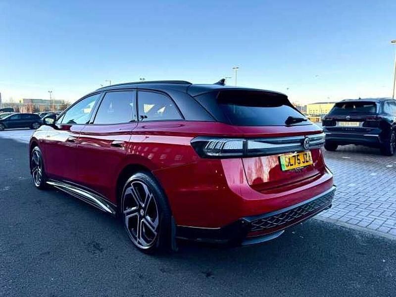 Used VW ID.7 GTX 250 kW (340 HP) 2025 Red Estate