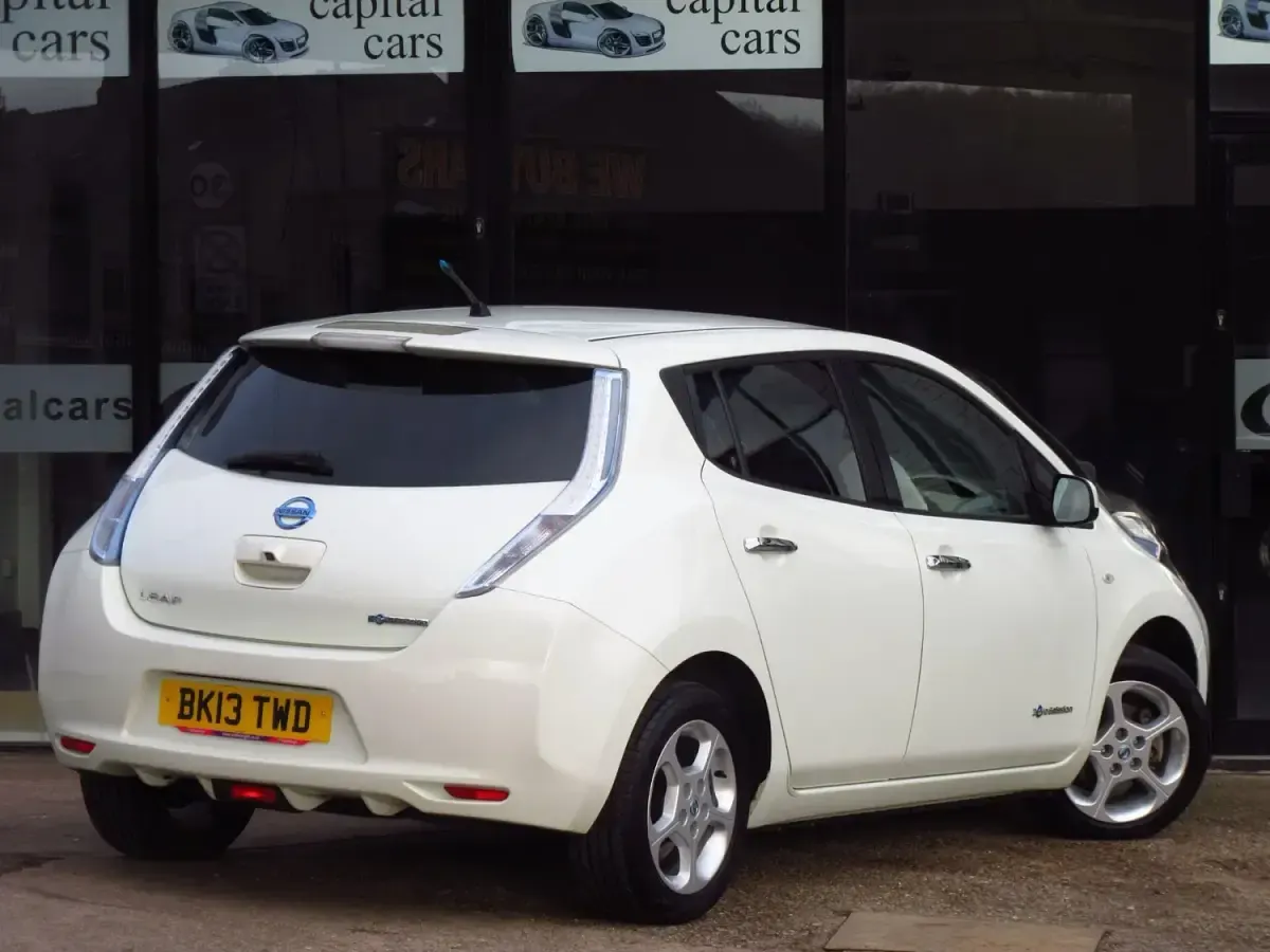 Usado Nissan Leaf 80 kW (109 CV) 2013 Blanco Utilitario