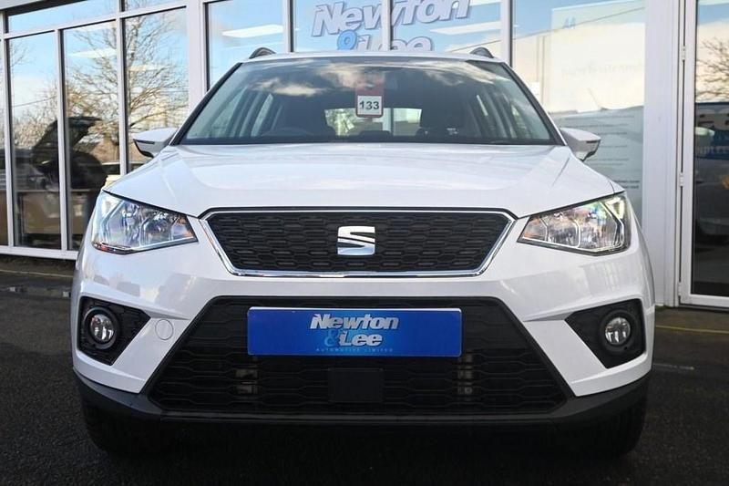 Used Seat Arona SE Technology 95 HP (69 kW) 2021 White SUV