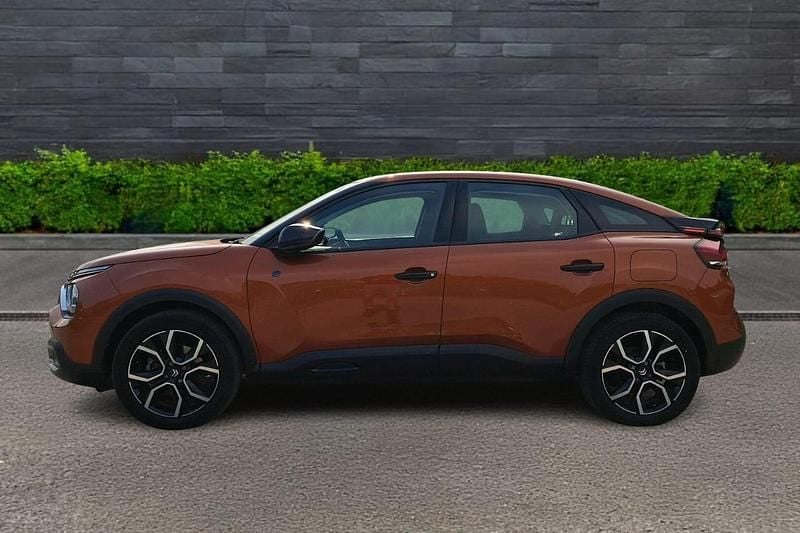 Usado Citroën e-C4 98 kW (134 HP) 2023 Castanho Citadino