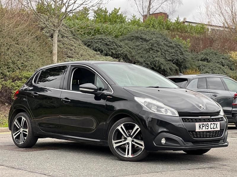 Used Peugeot 208 GT-line 110 HP (80 kW) 2019 Black Hatchback