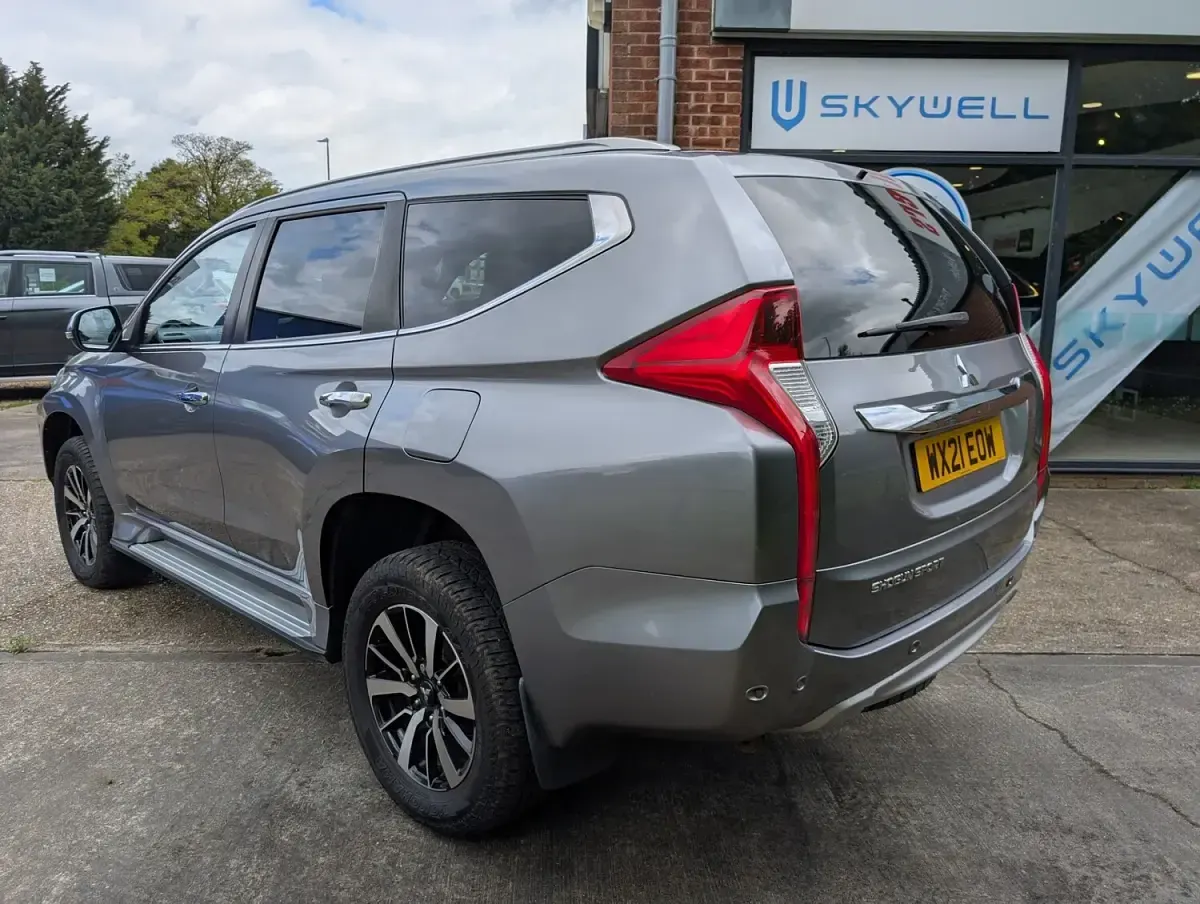Used Mitsubishi Shogun 2021 Grey SUV