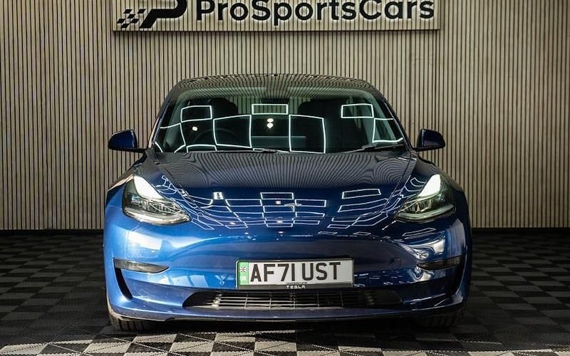 Used Tesla Model 3 Standard Range 180 kW (245 HP) 2021 Sedan