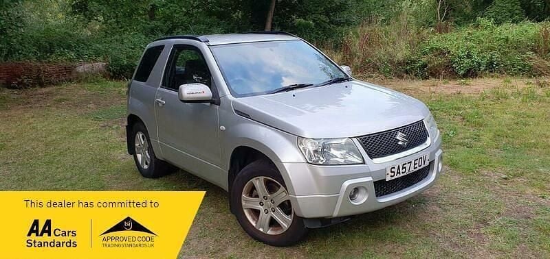 Silver Used 2007 Suzuki Grand Vitara SUV | £1,895 (Good price) - Image 1/4