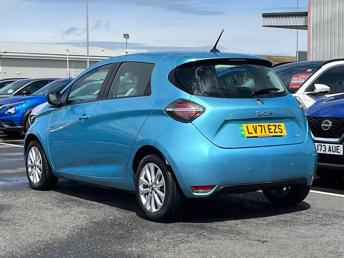 Used Renault Zoe Iconic 98 kW (134 HP) 2021 Blue Hatchback
