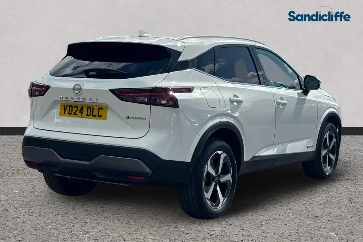 Used Nissan Qashqai 190 HP (139 kW) 2024 White SUV