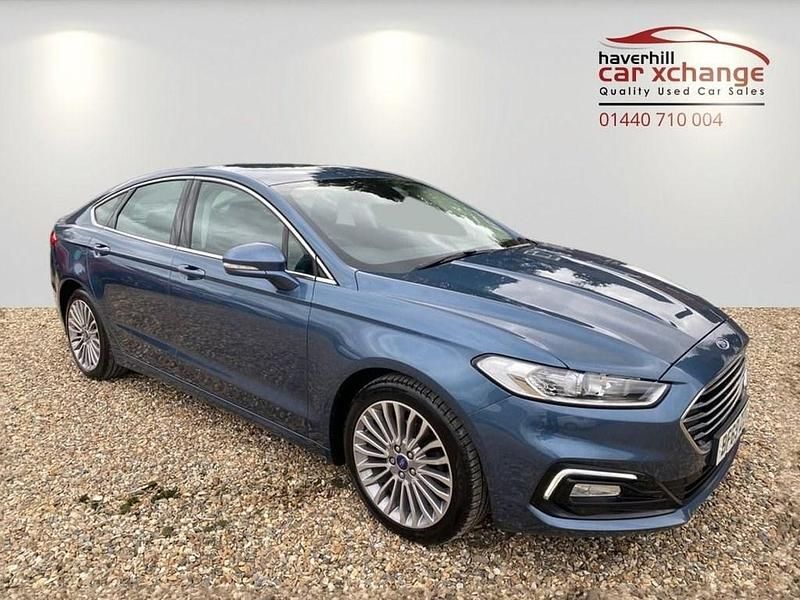Used Ford Mondeo Titanium 150 HP (110 kW) 2019 Blue Hatchback