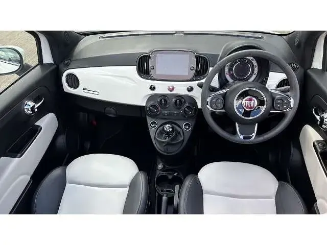 Second-hand Fiat 500 Dolcevita 70 CP (51 kW) 2022 Alb Cabrio