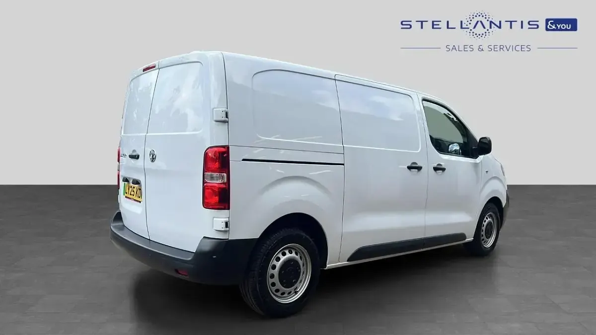 New Vauxhall Vivaro 98 kW (134 HP) 2025 White MPV