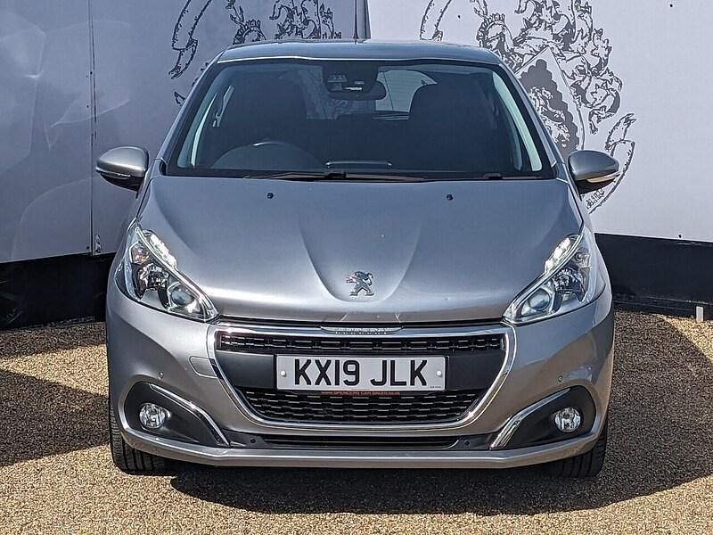 Used Peugeot 208 2019 Grey Hatchback