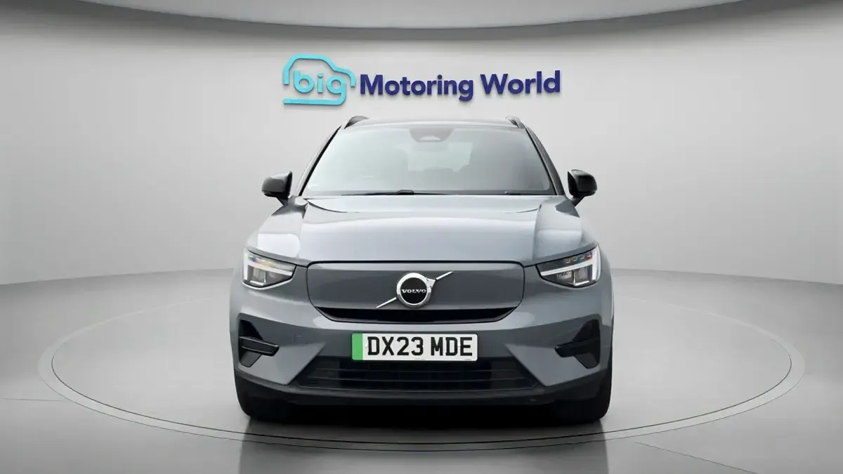 Used Volvo XC40 Core 300 kW (408 HP) 2022 Grey SUV