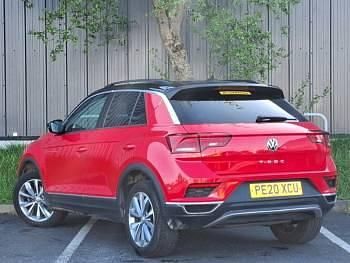 Used VW T-Roc Design 150 HP (110 kW) 2020 Red SUV