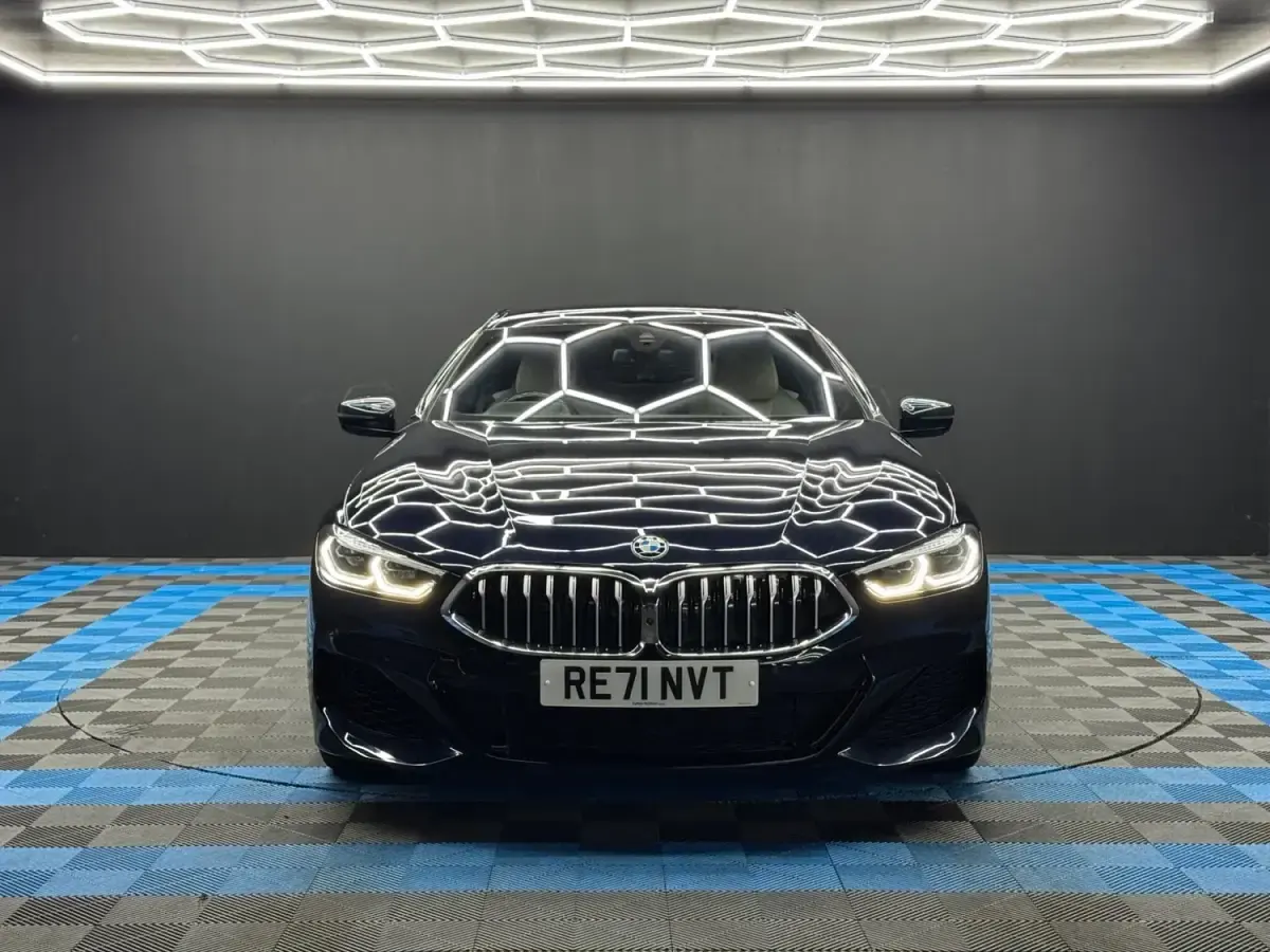 Begagnad BMW 840 M Sport 2021 Svart Sportkupé
