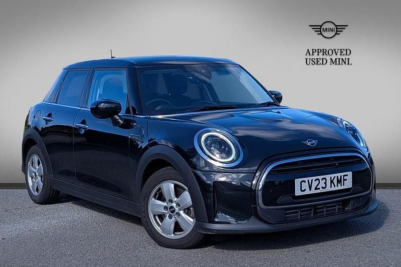 Black Used 2023 Mini Cooper Classic Hatchback | £19,899 (Fair price) - Image 1/4
