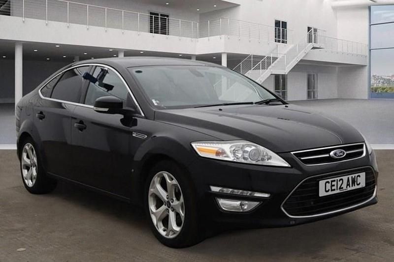 Used Ford Mondeo Titanium X 163 HP (119 kW) 2012 Black Hatchback