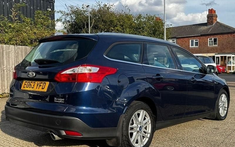 Used Ford Focus Titanium 140 HP (102 kW) 2013 Blue Estate