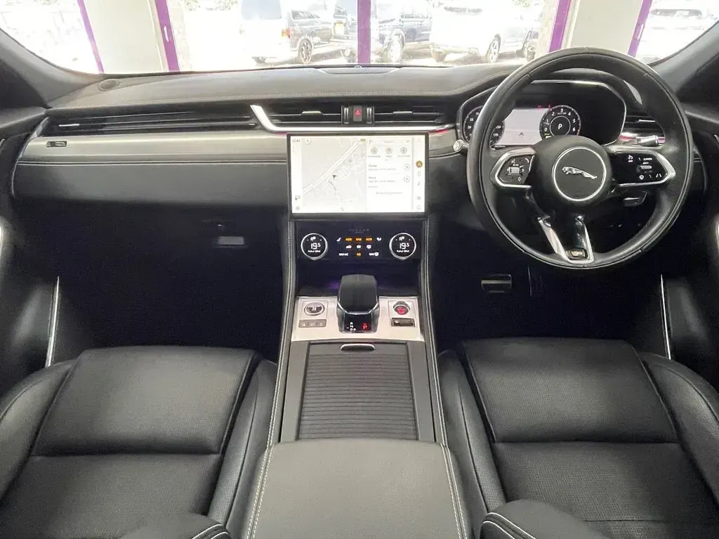 Used Jaguar F-Pace R-Dynamic 404 HP (297 kW) 2022 Grey SUV