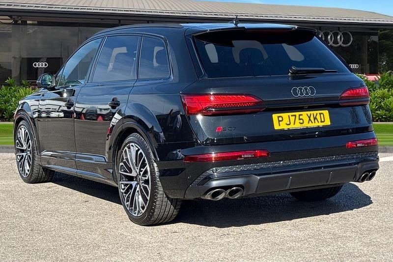 Usado Audi SQ7 Comfort 507 CV (372 kW) 2026 Negro SUV