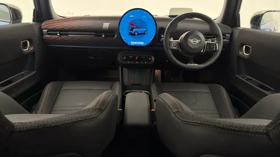 Used Mini Cooper Hatch 113 kW (154 HP) 2025 Blue Hatchback