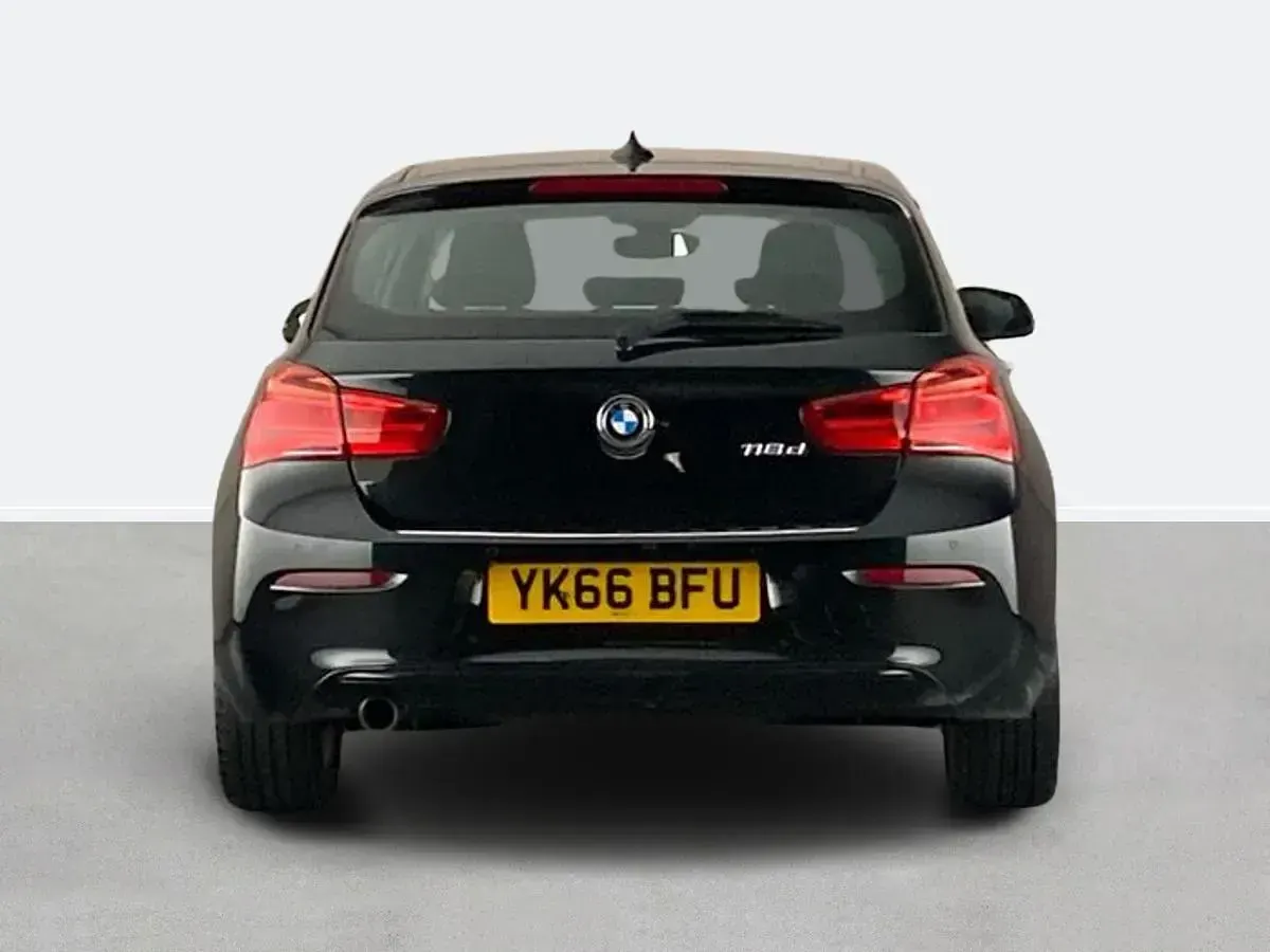 Used BMW 116 Sport Line 116 HP (85 kW) 2016 Black Hatchback