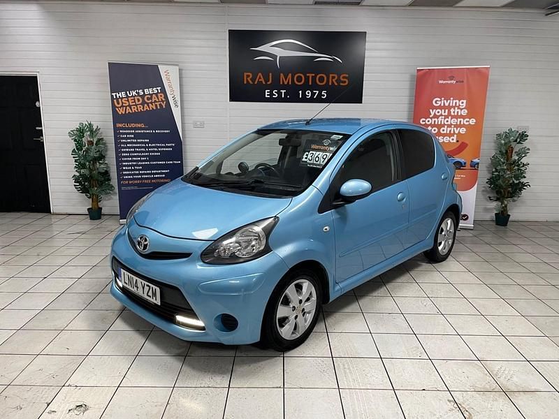 Blue Used 2014 Toyota Aygo Style Hatchback | £3,695 (Good price) - Image 1/4
