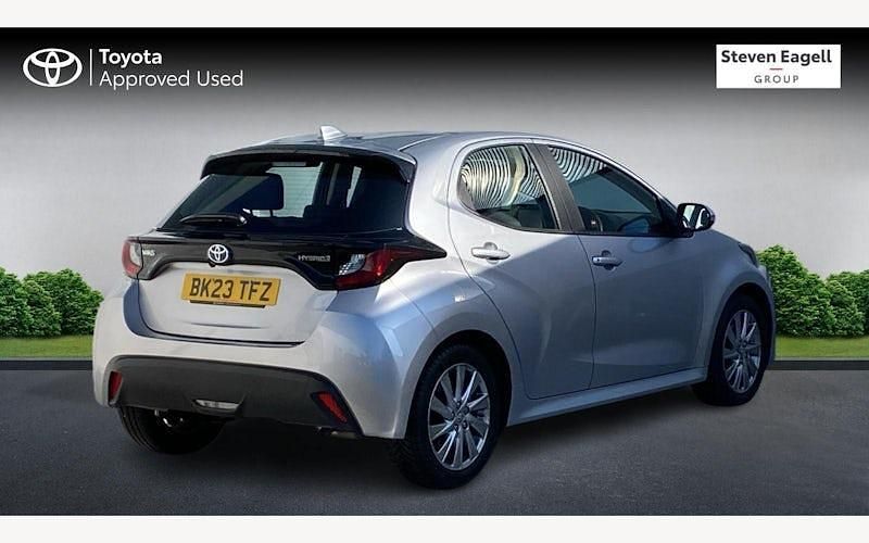 Used Toyota Yaris Hybrid 116 HP (85 kW) 2026 Hatchback